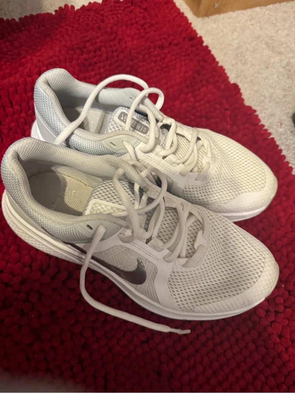Nike Women's White Mesh Running Sneakers with Silver Swoosh